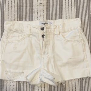 CJLA white shorts